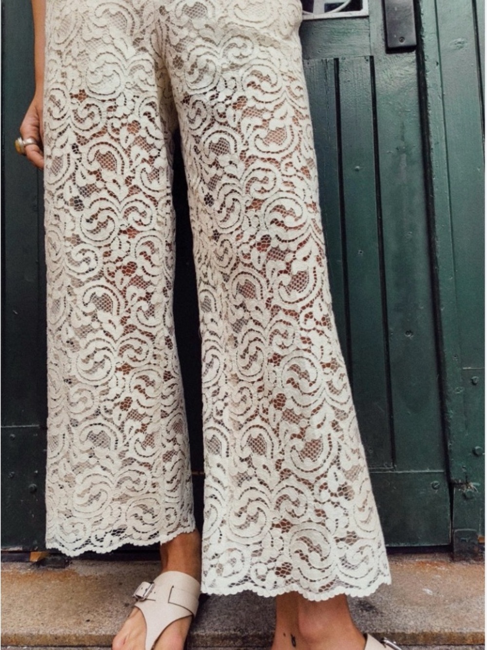 Zara Lace Wide-Leg High Waisted Cropped Pants